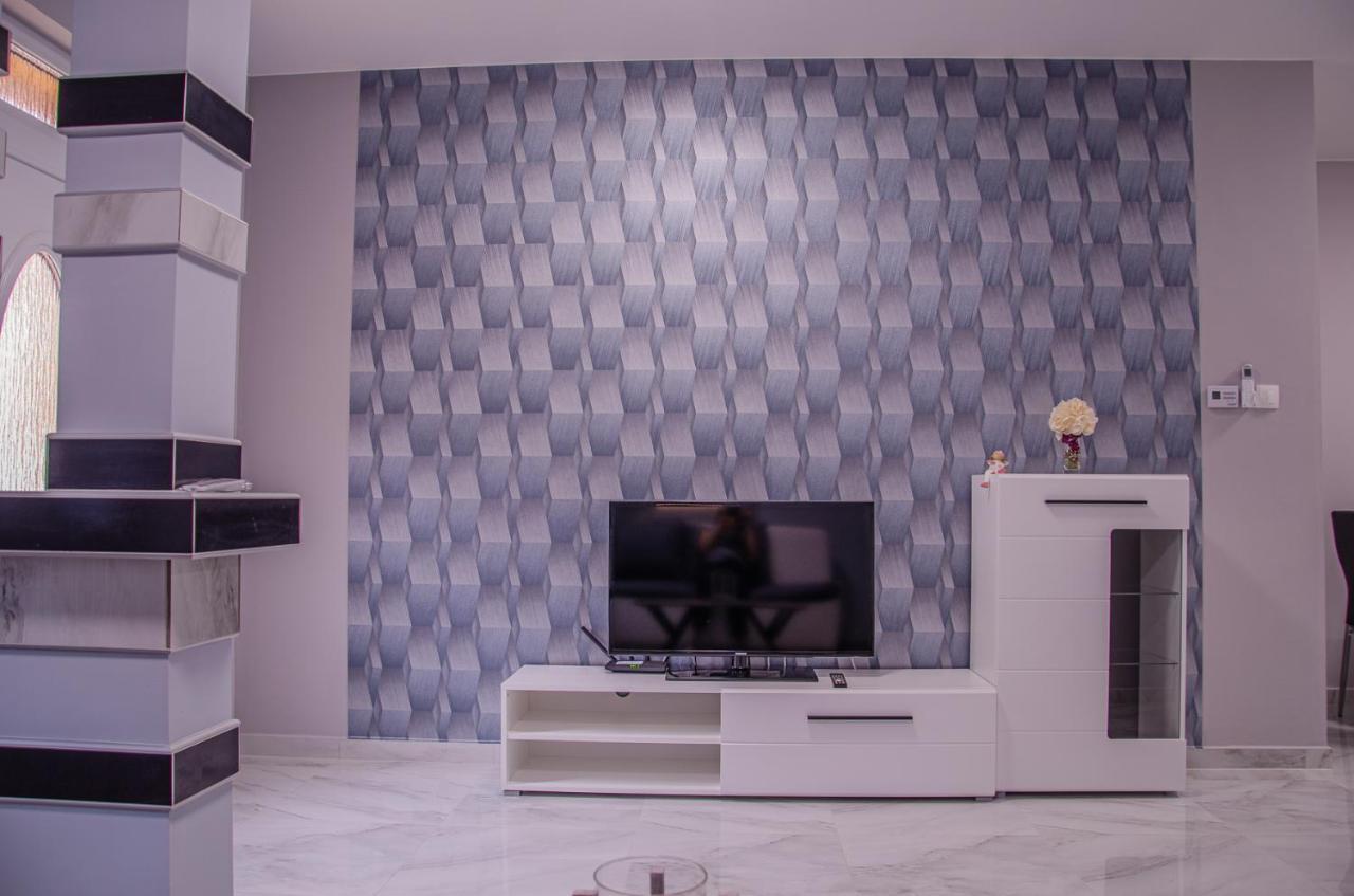 Oros House Apartmanhaz 오라샤자 외부 사진