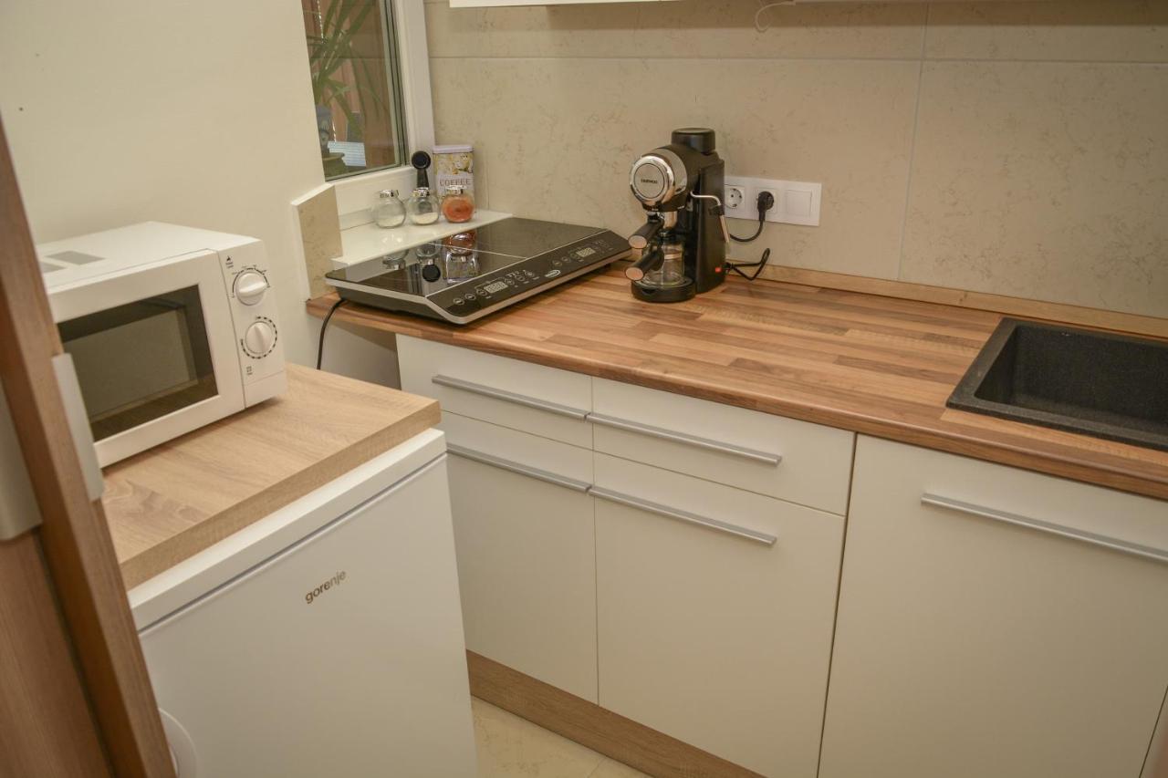 Oros House Apartmanhaz 오라샤자 외부 사진
